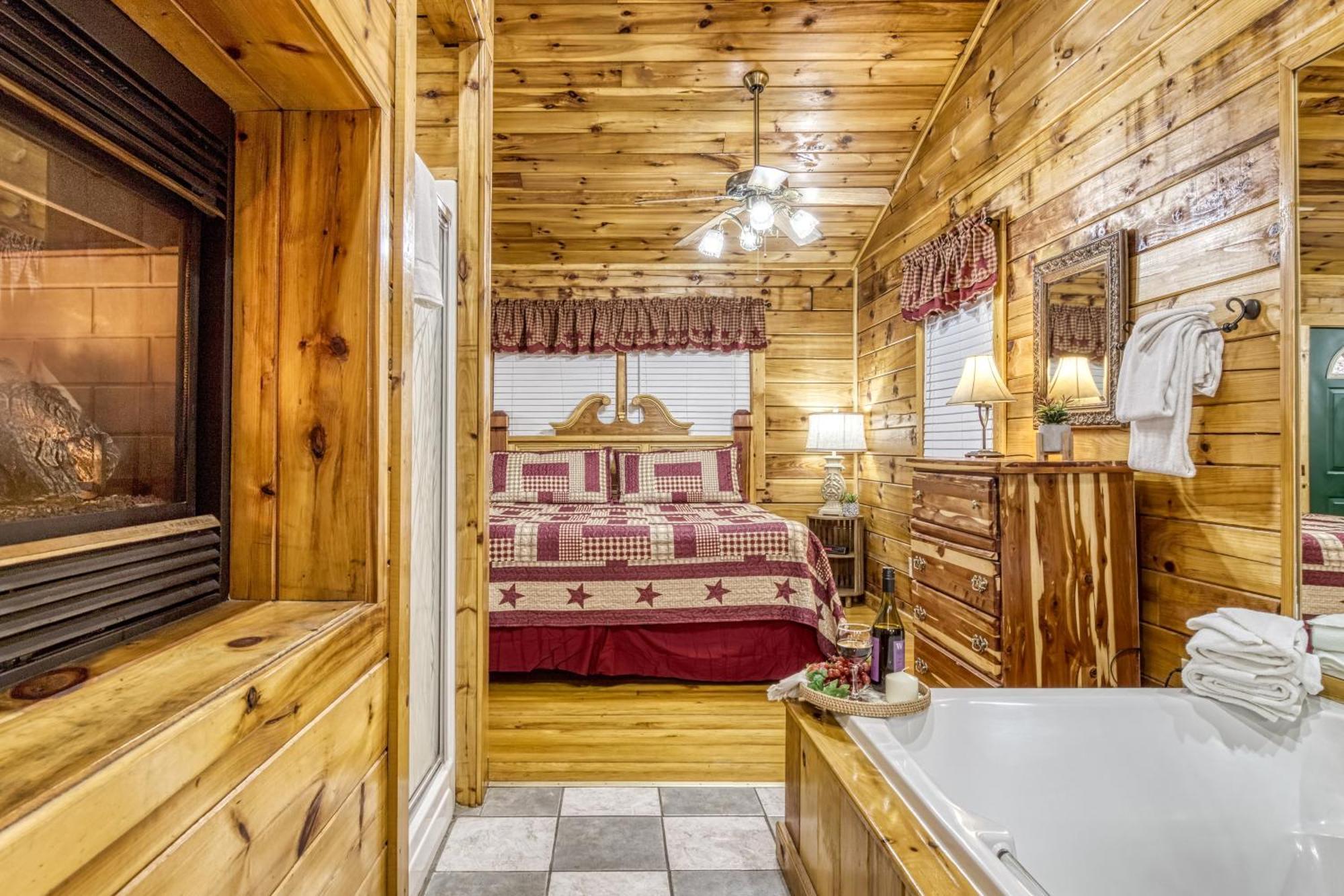 Romantic Retreat Gatlinburg Extérieur photo
